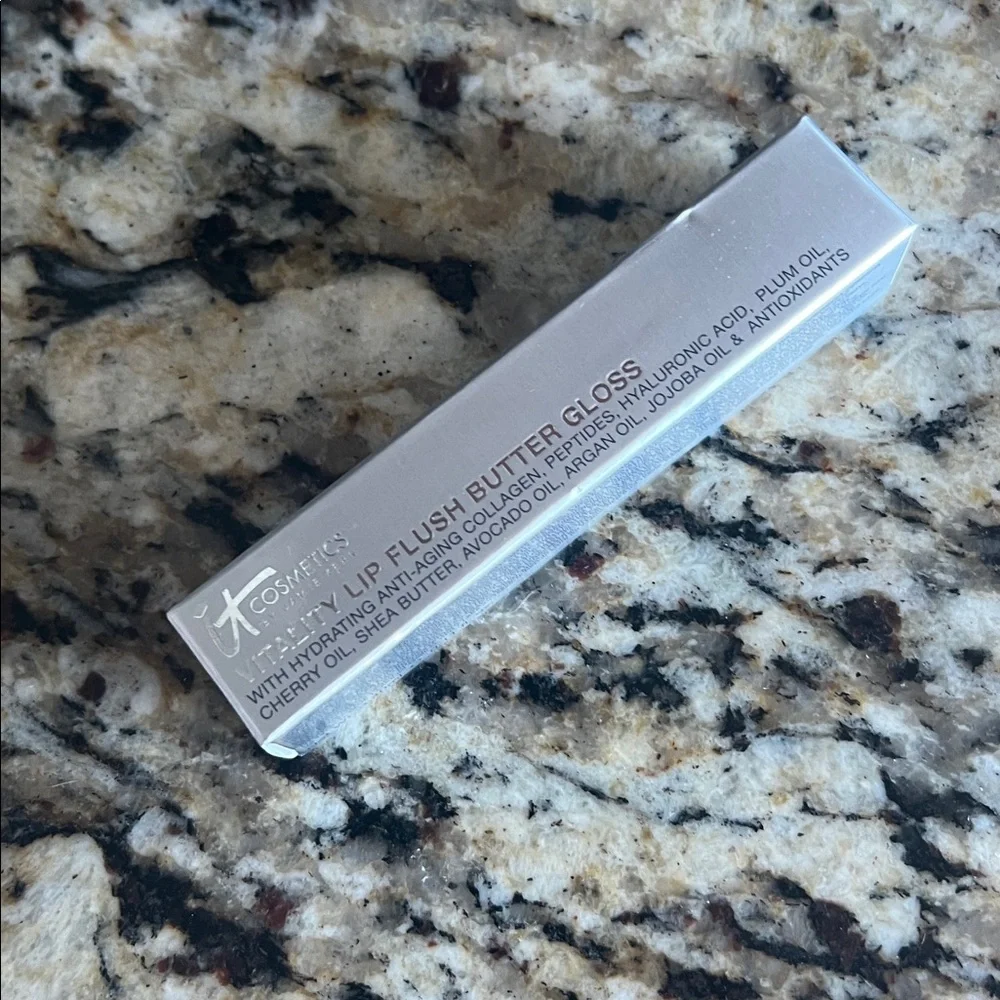 🌙🐠It Cosmetics News Anchor Blue Butter Gloss